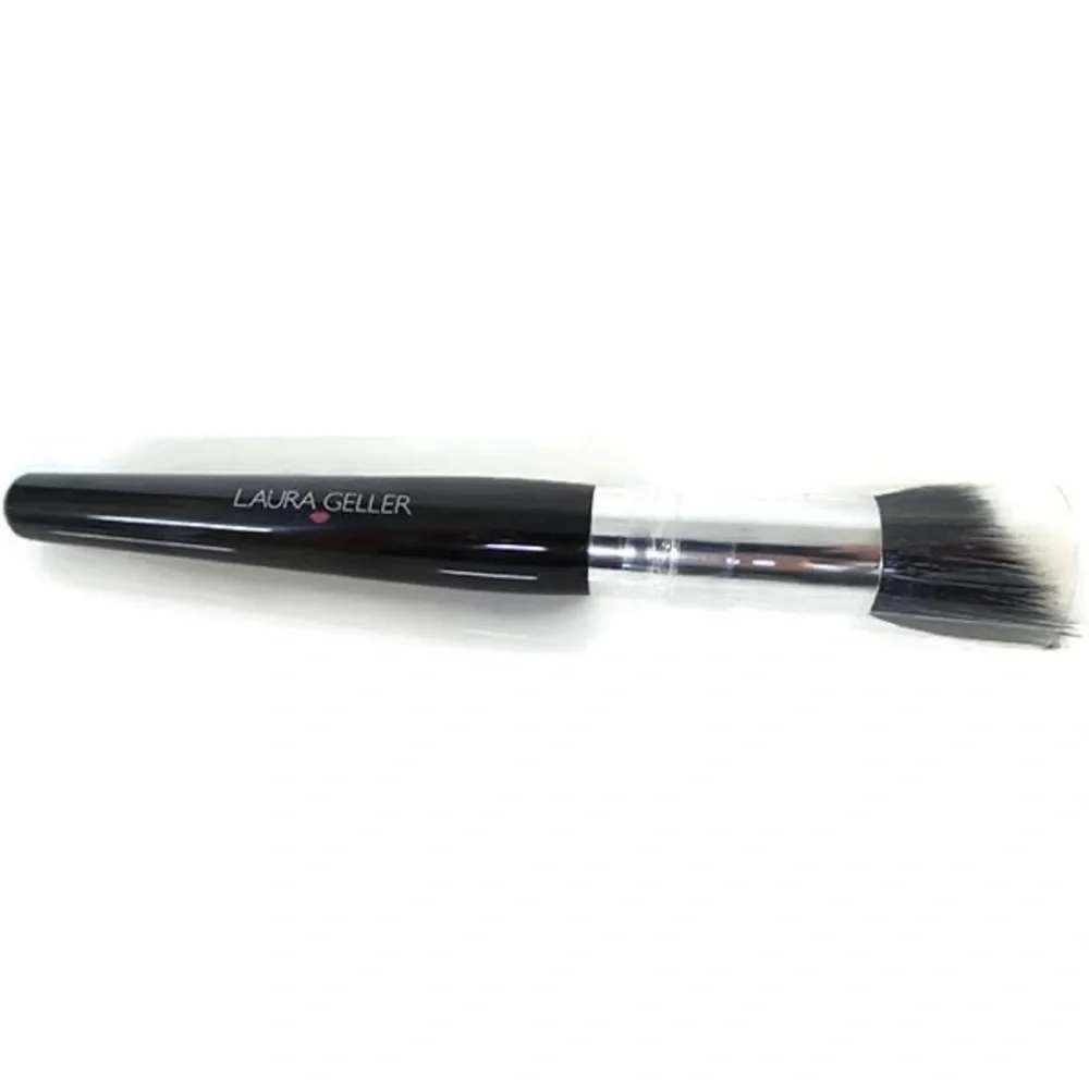 Laura Geller Angled Stippling Makeup Brush - Picture 2 of 4